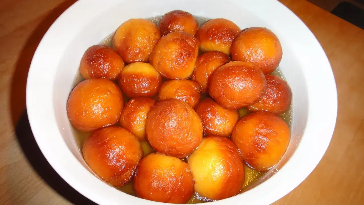 Gulab Jamun: Ricetta facile, dove comprarlo in Italia e curiosità