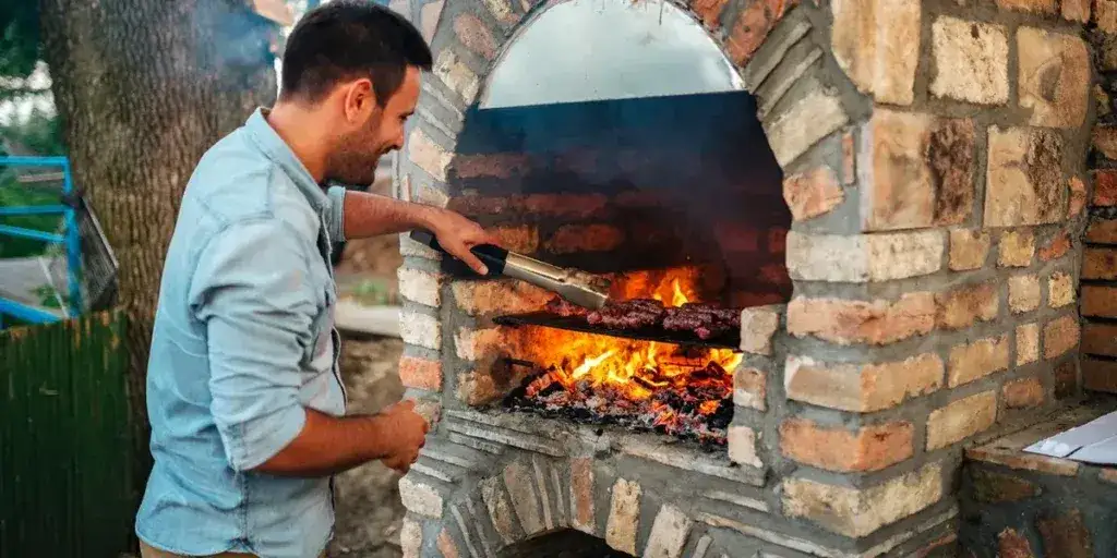 Jak zrobić betonowy grill ogrodowy – krok po kroku do trwałej konstrukcji