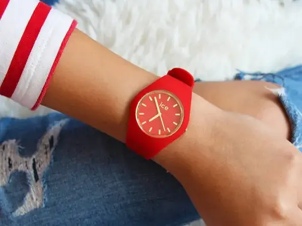 Zegarek damski Ice na Allegro – najlepsze modele i ceny, które musisz znać