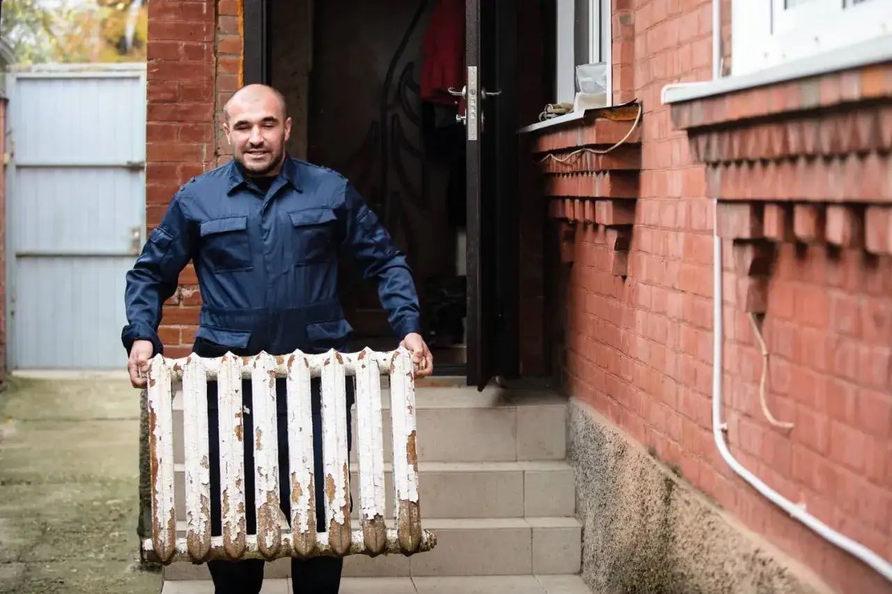 Jak wymienić grzejnik w bloku bez zbędnych komplikacji i kosztów