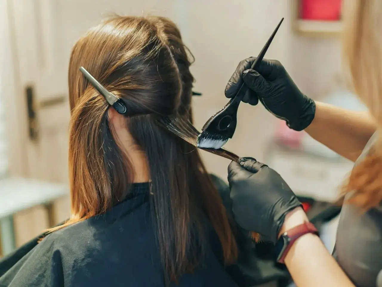 Jaka farba do włosów najlepsza? Ranking, skład, trwały kolor