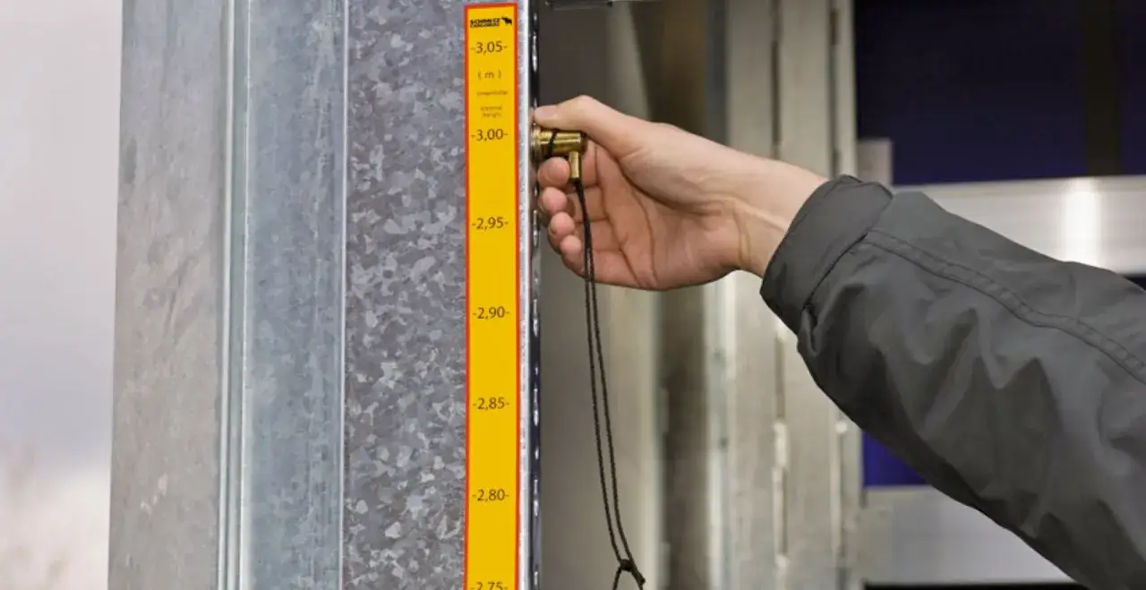 Naczepa Varios: Co to jest i jak zwiększa zyski w transporcie?