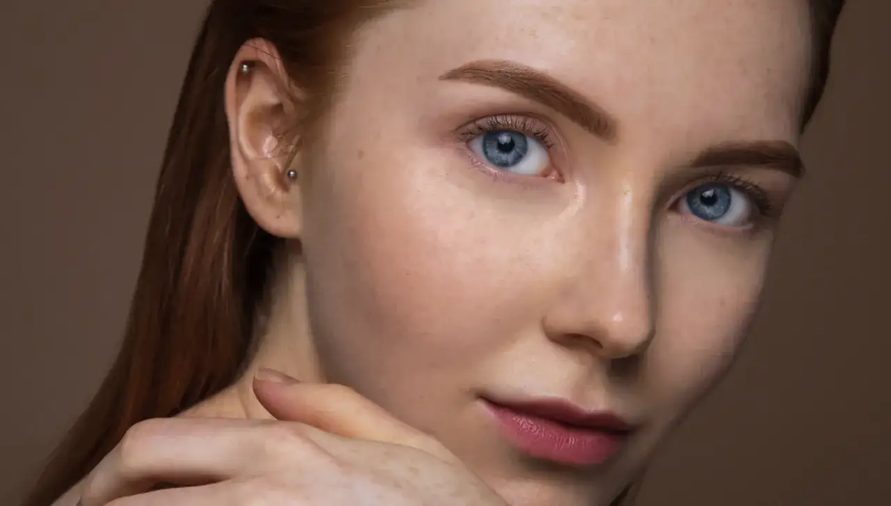 Jak dbać o brwi po farbowaniu, by kolor utrzymał się jak najdłużej?