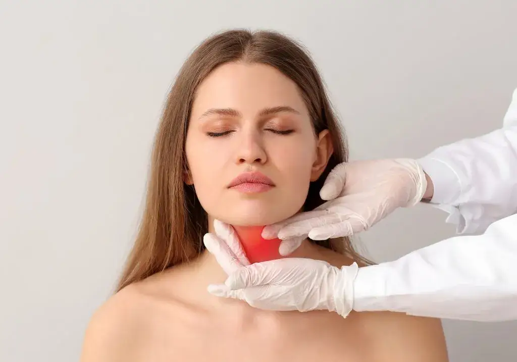 Jakie badania krwi na tarczycę są kluczowe dla Twojego zdrowia?