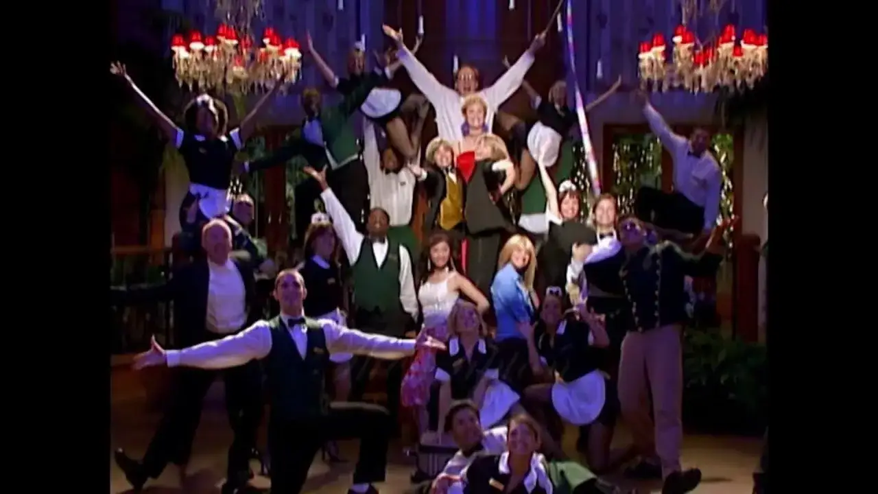 Czy hotel Tipton naprawdę istnieje? Odkryj prawdę o tej lokalizacji