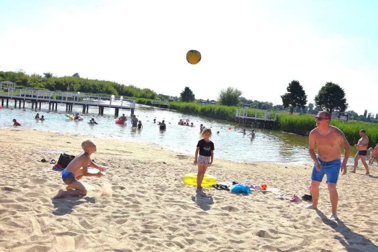 Jeziora łódzkie: najlepsze miejsca na wypoczynek i rekreację