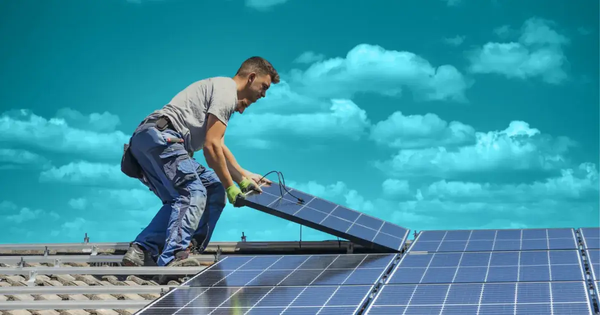 Elektrownie słoneczne dla firm: Oszczędzaj na energii i zyskaj więcej