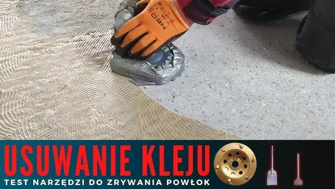 Jak usunąć starą zaprawę klejową z płytek: proste metody krok po kroku