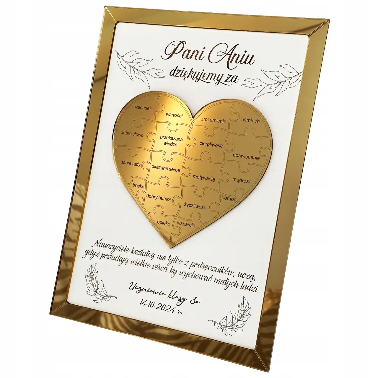 Podziękowania dla wychowawczyni: Słowa i prezenty od serca