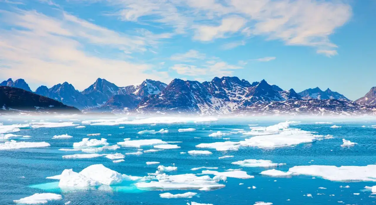Niezapomniane atrakcje w Grenlandii, które musisz zobaczyć