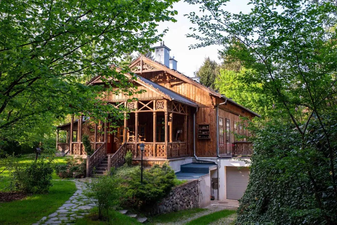 Najlepsze atrakcje w Podkowie Leśnej, które musisz zobaczyć