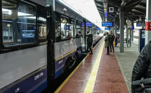 Ile kosztuje pociąg do Pragi? Zaskakujące ceny biletów i trasy