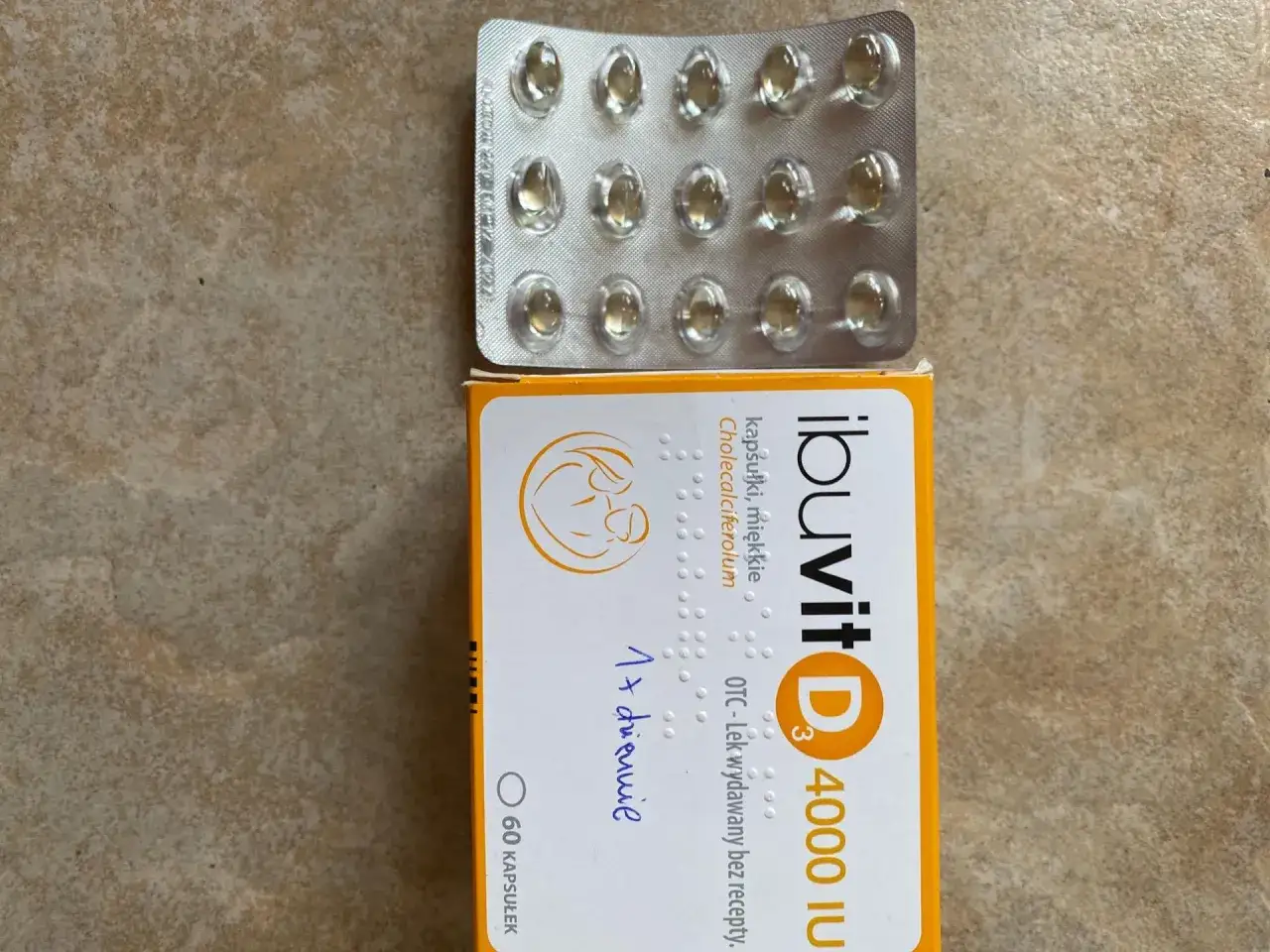 Ibuvit D3 4000: Lek czy suplement? Klucz do bezpiecznej suplementacji