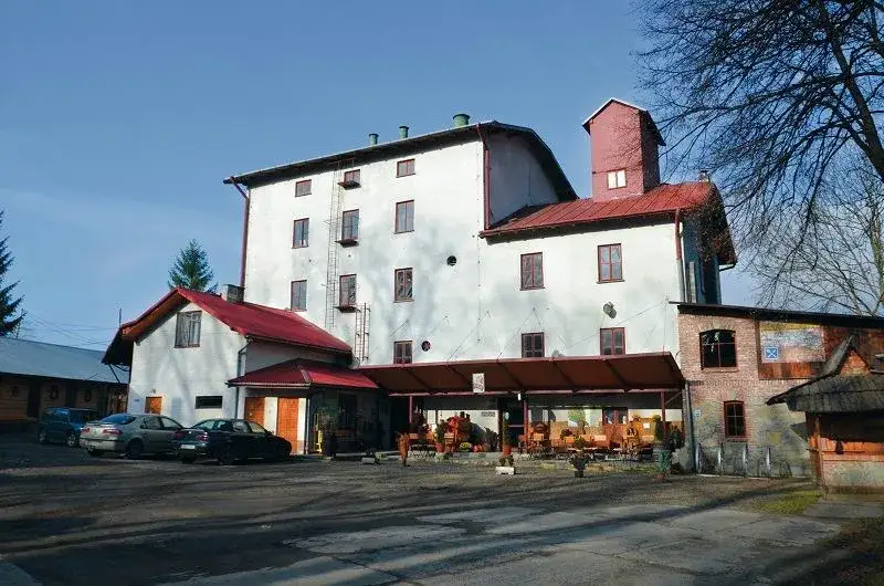 Ustrzyki Górne gdzie zjeść – najlepsze miejsca z lokalną kuchnią