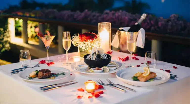 Romantyczna kolacja co zamówić: najlepsze potrawy na wyjątkowy wieczór