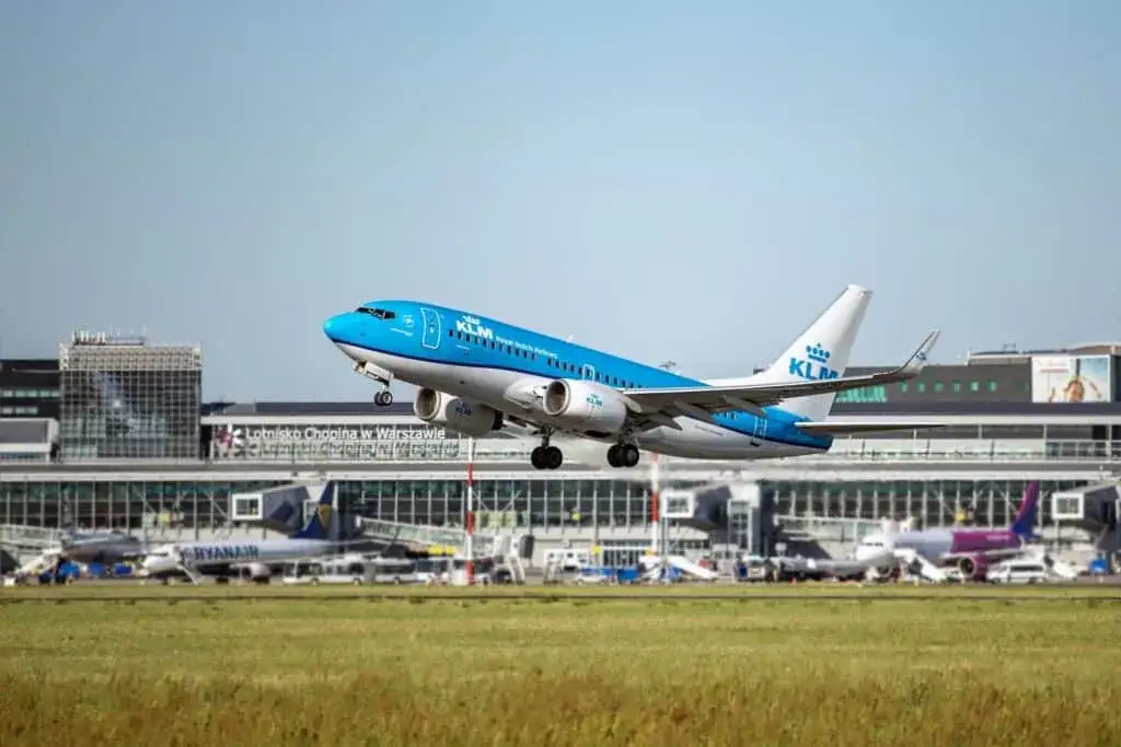 Balice: Czy są utrudnienia? Sprawdź aktualne informacje przed lotem