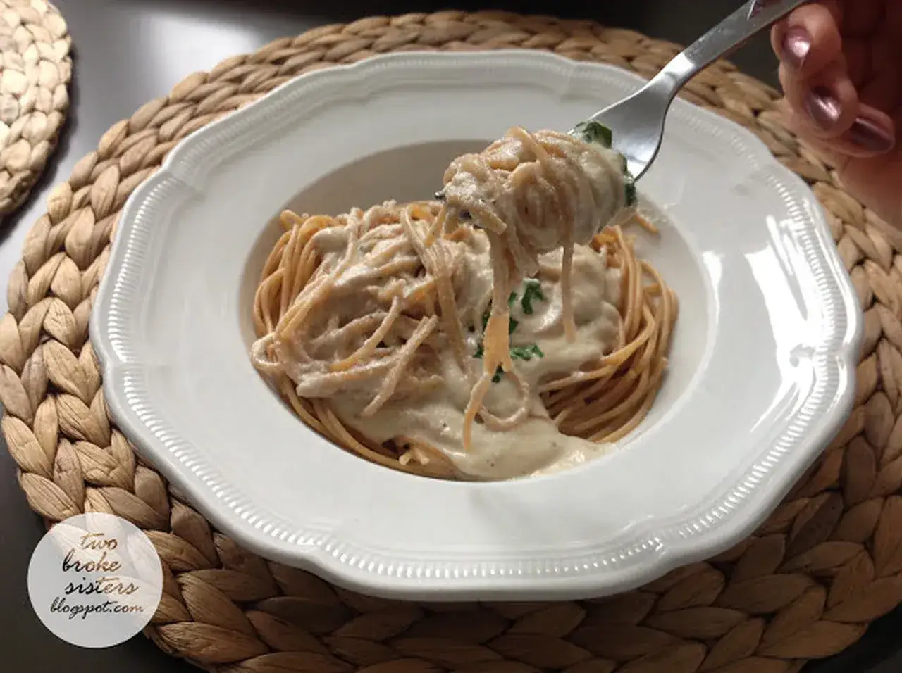 Jak zrobić wegański sos czosnkowy z nerkowców? Prosty przepis