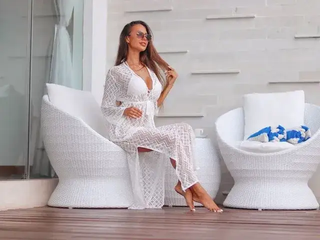 Jak zostać modelką bielizny: kluczowe kroki do sukcesu w branży