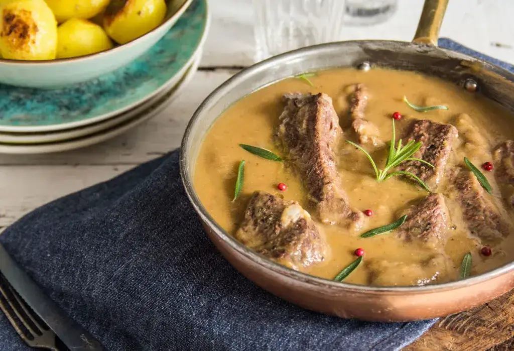 Wołowina jak przyrządzić: 5 sprawdzonych metod na soczyste mięso