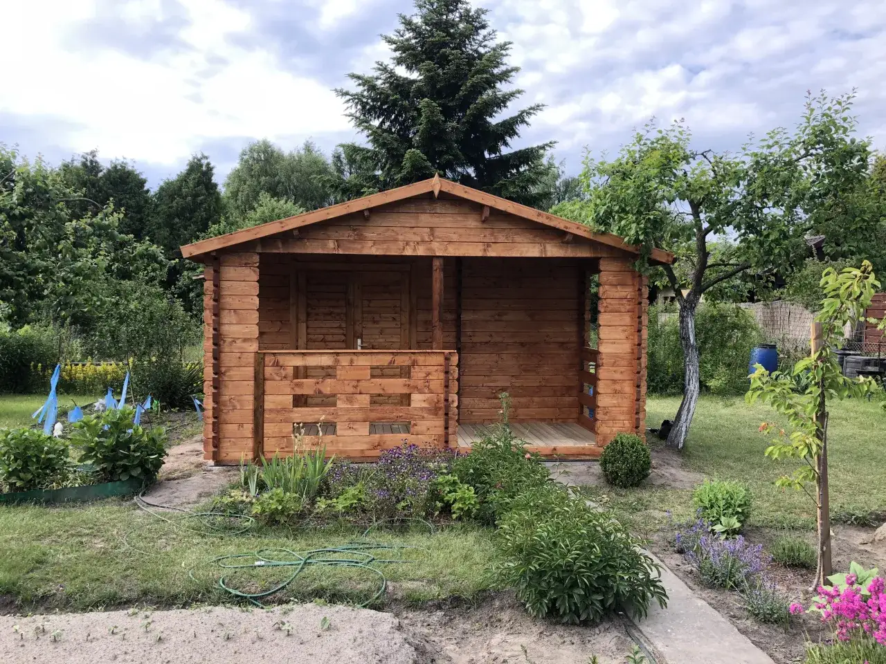 Jakie budynki można postawić bez pozwolenia i uniknąć problemów?