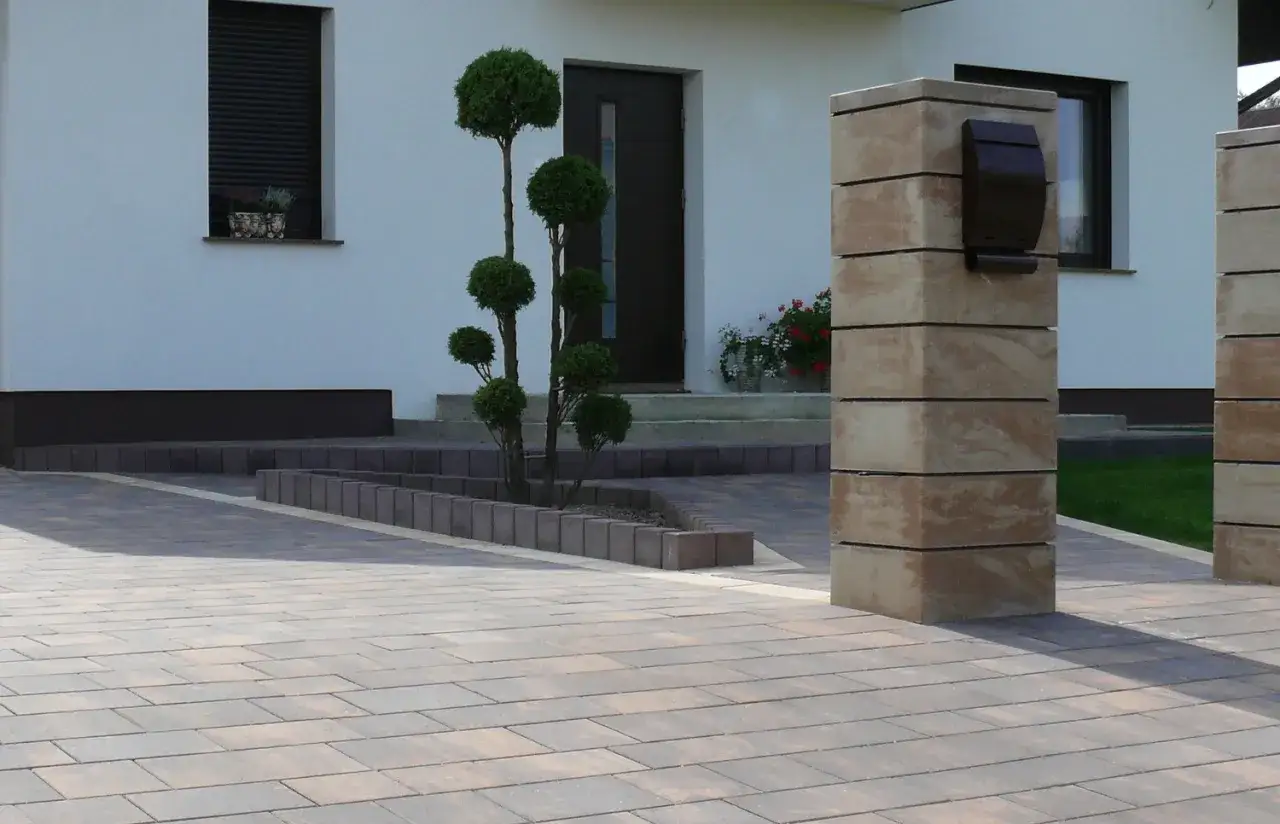 Jakie kruszywo pod kostkę? Klucz do stabilnej nawierzchni!