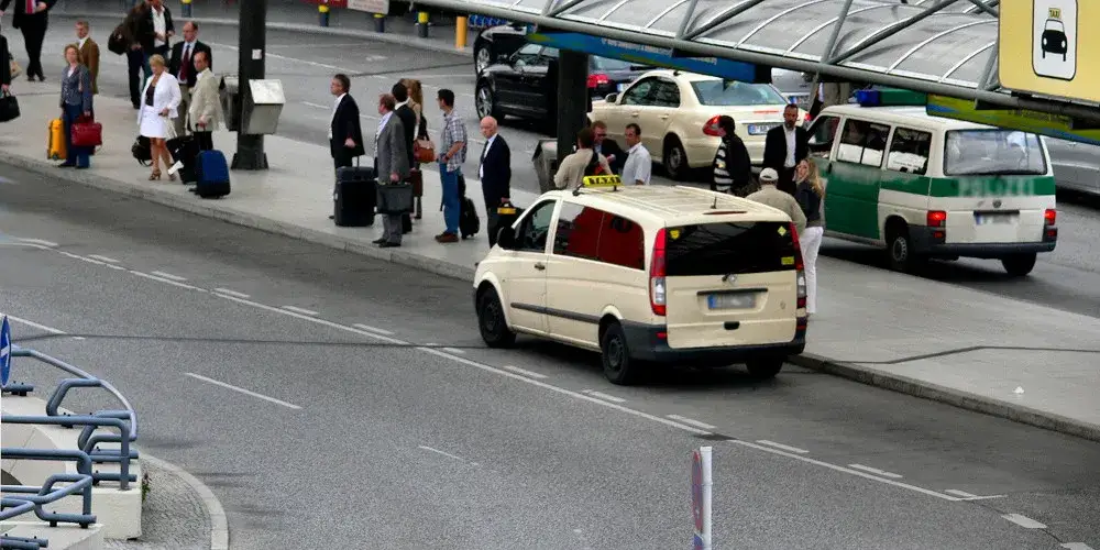 Ile kosztuje taxi w Niemczech? Sprawdź ceny i ukryte koszty