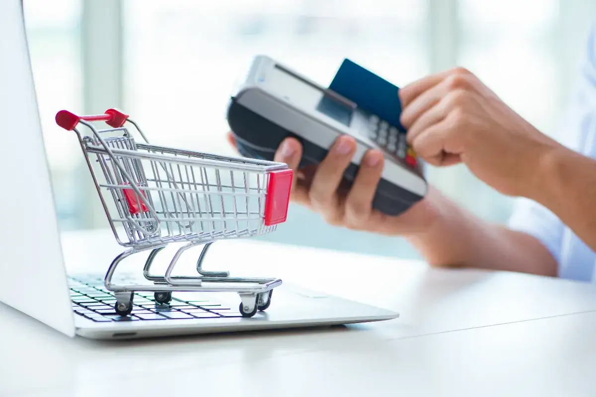 Na co zwracać uwagę przy zakupie laptopa, aby uniknąć błędów?