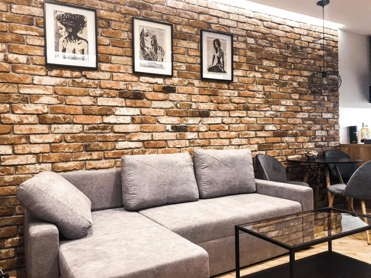 Najlepsze obrazy na ścianę z cegły, które zachwycą Twoje wnętrze