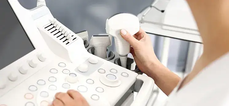 Powiększone węzły chłonne piersiowe objawy – co mogą oznaczać?