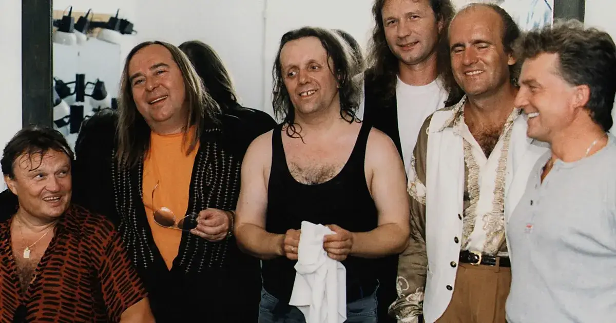 Kto śpiewa jolka jolka? Poznaj artystę i historię tej piosenki