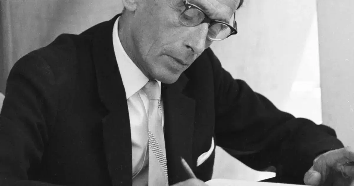 Roman Pisarski, nieznany autor książki o psie podróżniku, którego warto znać