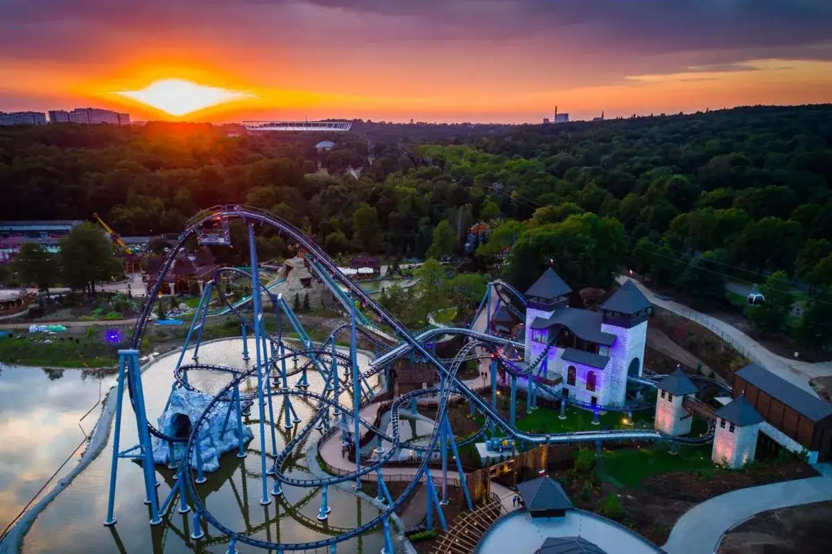 Najlepsze atrakcje w Parku Śląskim – co warto zobaczyć i jak zaplanować wizytę