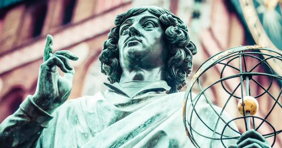 Gdzie Mikołaj Kopernik mieszkał po studiach? Odkryj jego życie w Warmii