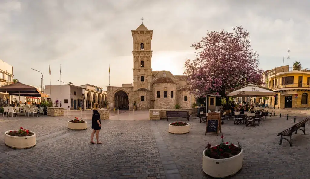 Najlepsze atrakcje w Larnace na Cyprze, które musisz zobaczyć