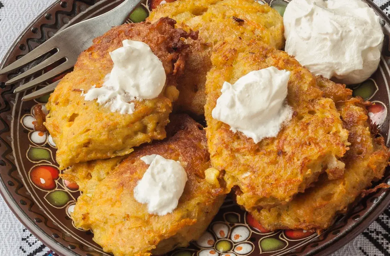 Placki z dyni jak ziemniaczane – zdrowa alternatywa pełna smaku