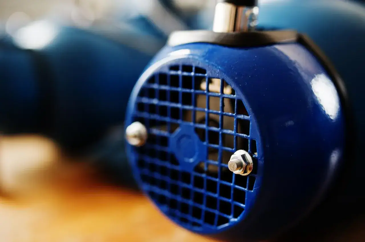 Pompy obiegowe C.O. – kluczowy element nowoczesnych systemów grzewczych