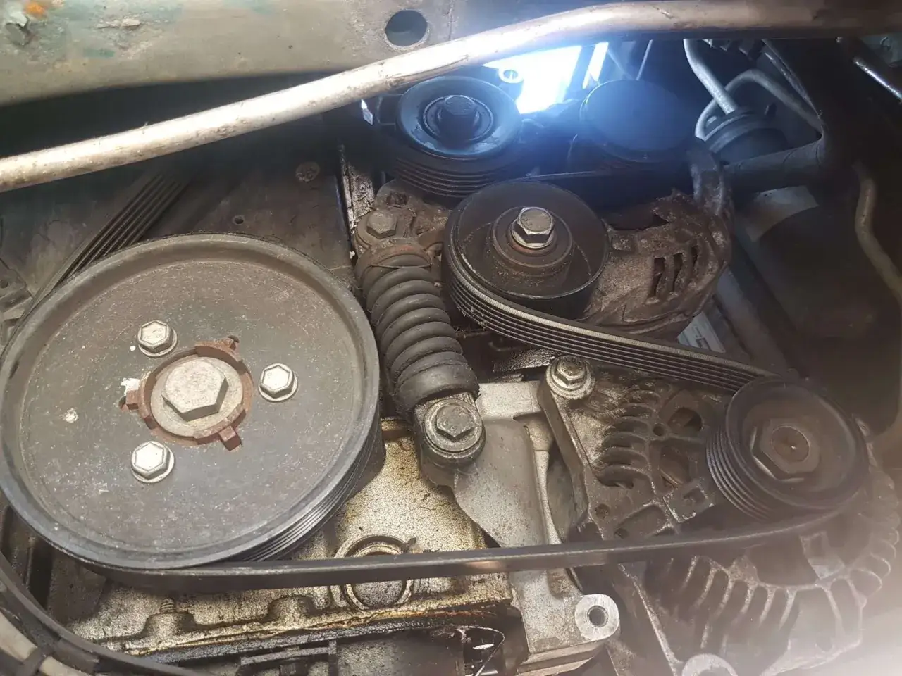 Jak wymontować alternator Peugeot 206: Instrukcja krok po kroku