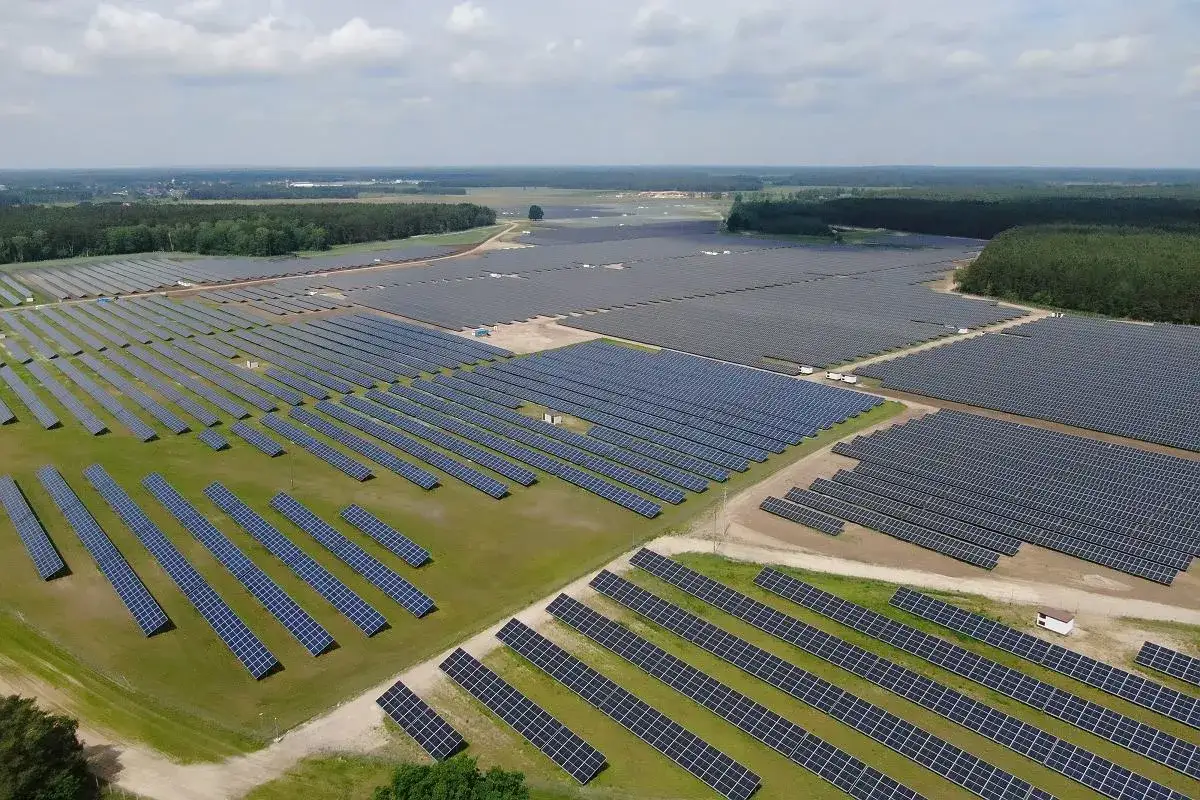 Fotowoltaika na Mazurach: Korzyści i Możliwości dla Mieszkańców
