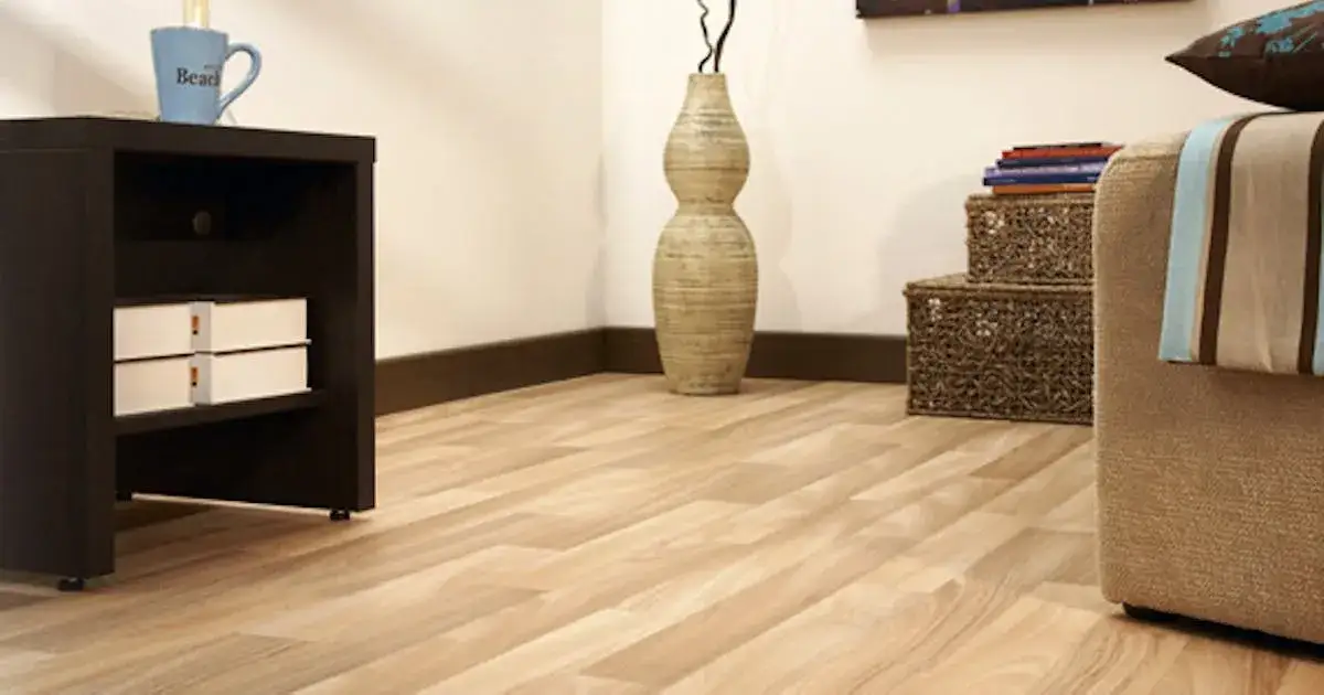 Jak położyć wykładzinę PCV na betonie bez błędów i z sukcesem