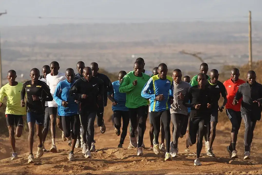Niezwykły fenomen kenijskich maratonów: poznaj sekrety ich dominacji na świecie