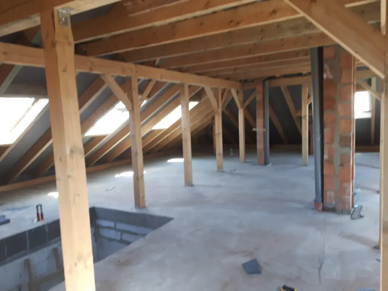 Jak zrobić wylewkę na poddaszu: 6 prostych kroków do idealnej posadzki