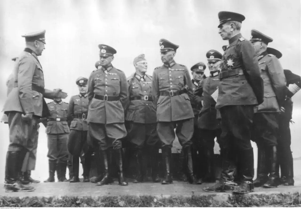 Niemieccy generałowie SS: ich zbrodnie i wpływ na II wojnę światową