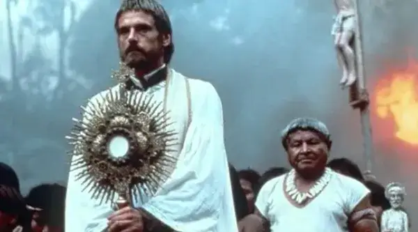 Filmy o Bogu na faktach, które zmieniają spojrzenie na wiarę