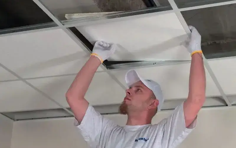 Kotwa do sufitu podwieszanego – jak wybrać najlepsze rozwiązania dla Twojego wnętrza