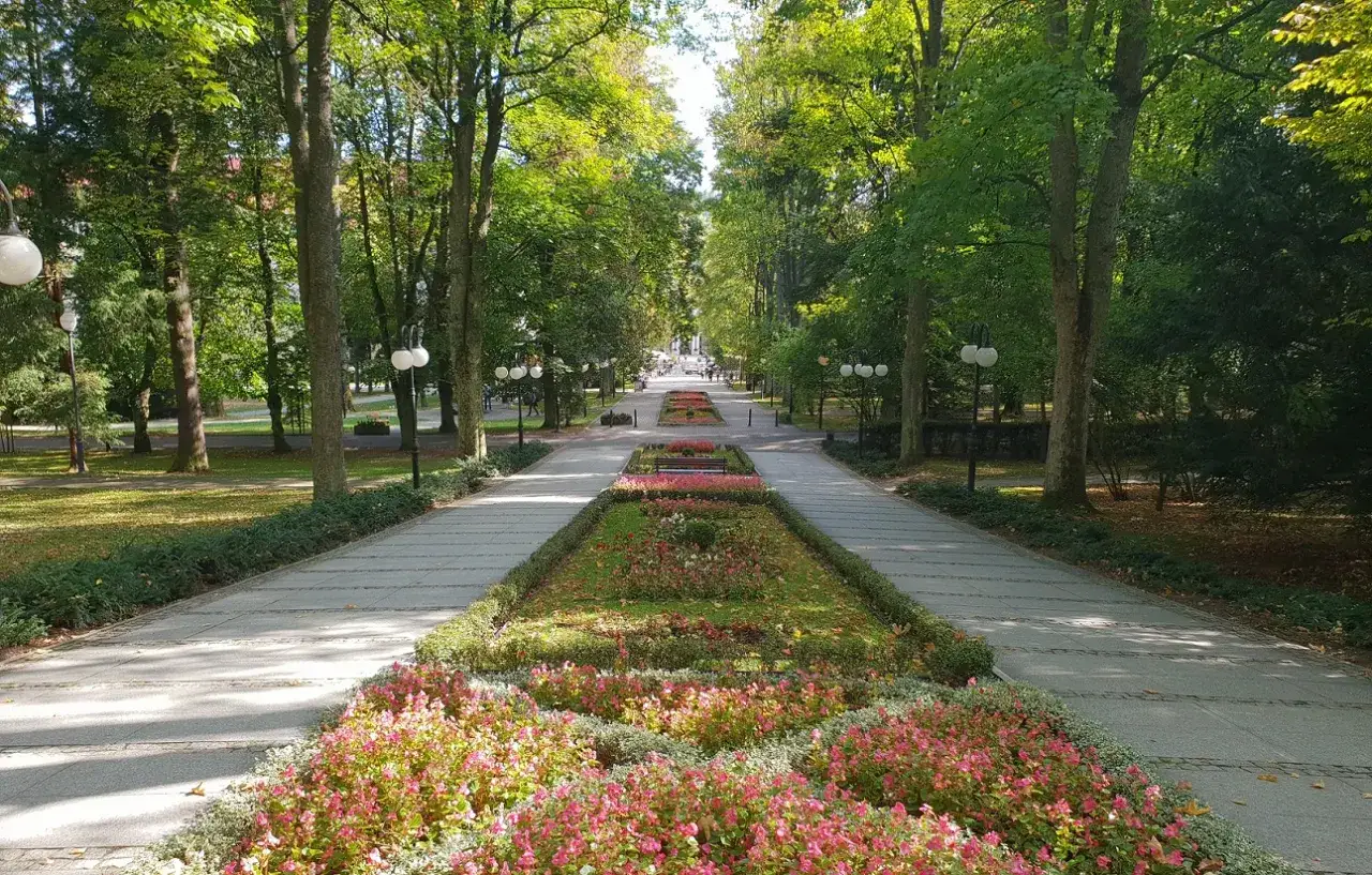 Najlepsze atrakcje w Polanicy-Zdroju, które musisz zobaczyć
