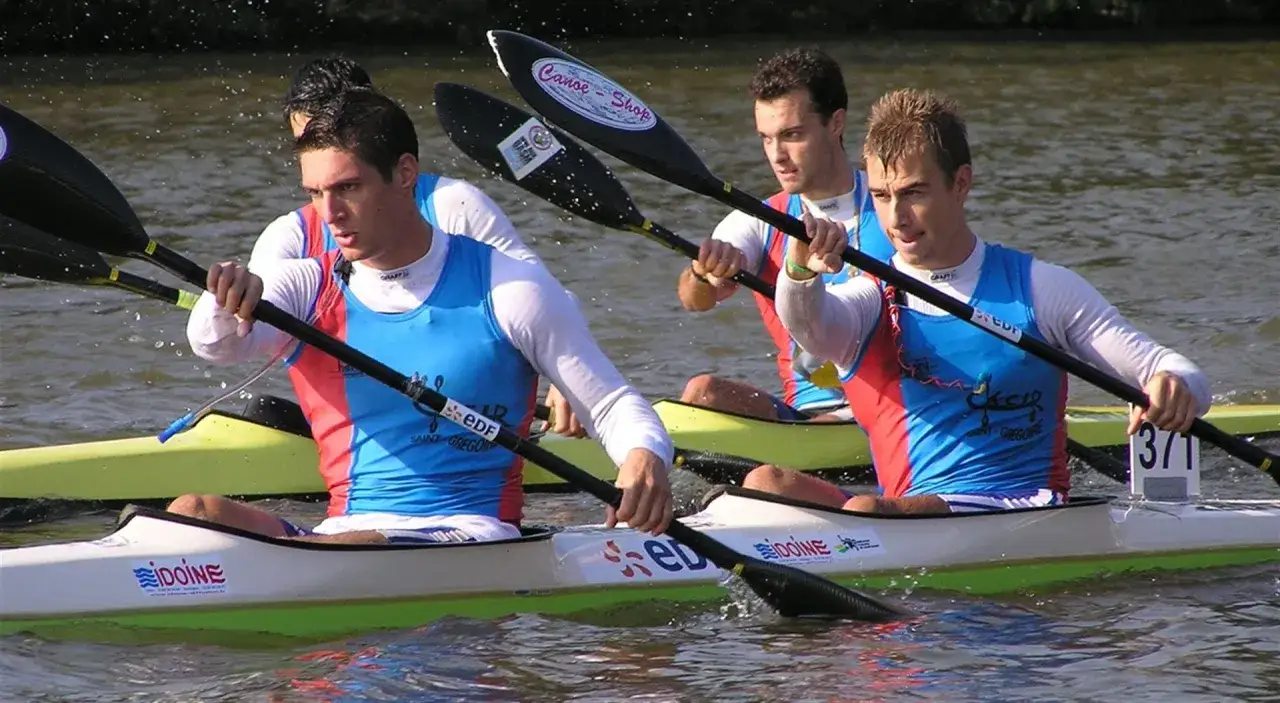 Kajakarstwo C1: Historia, zasady i sekrety olimpijskich wyścigów