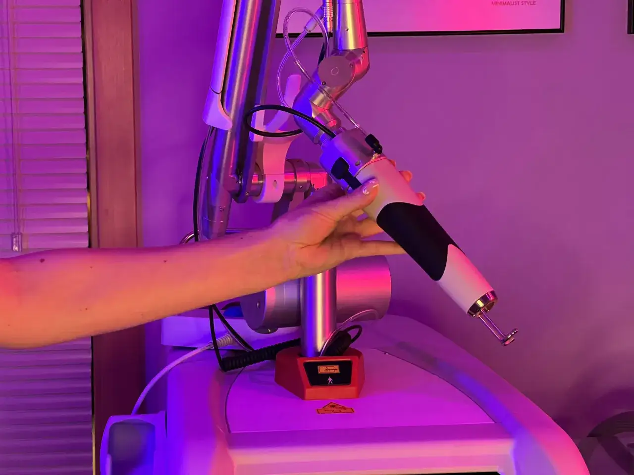 Usuwanie tatuażu w Katowicach laserem pikosekundowym. Wszystko, co warto wiedzieć!