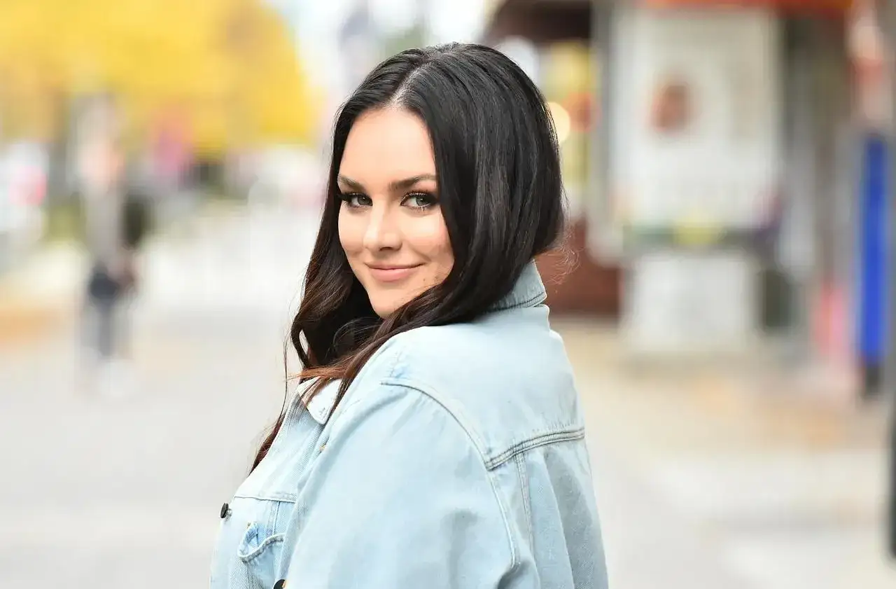 Z kim jest Ewa Farna? Odkryj jej życie prywatne i rodzinę