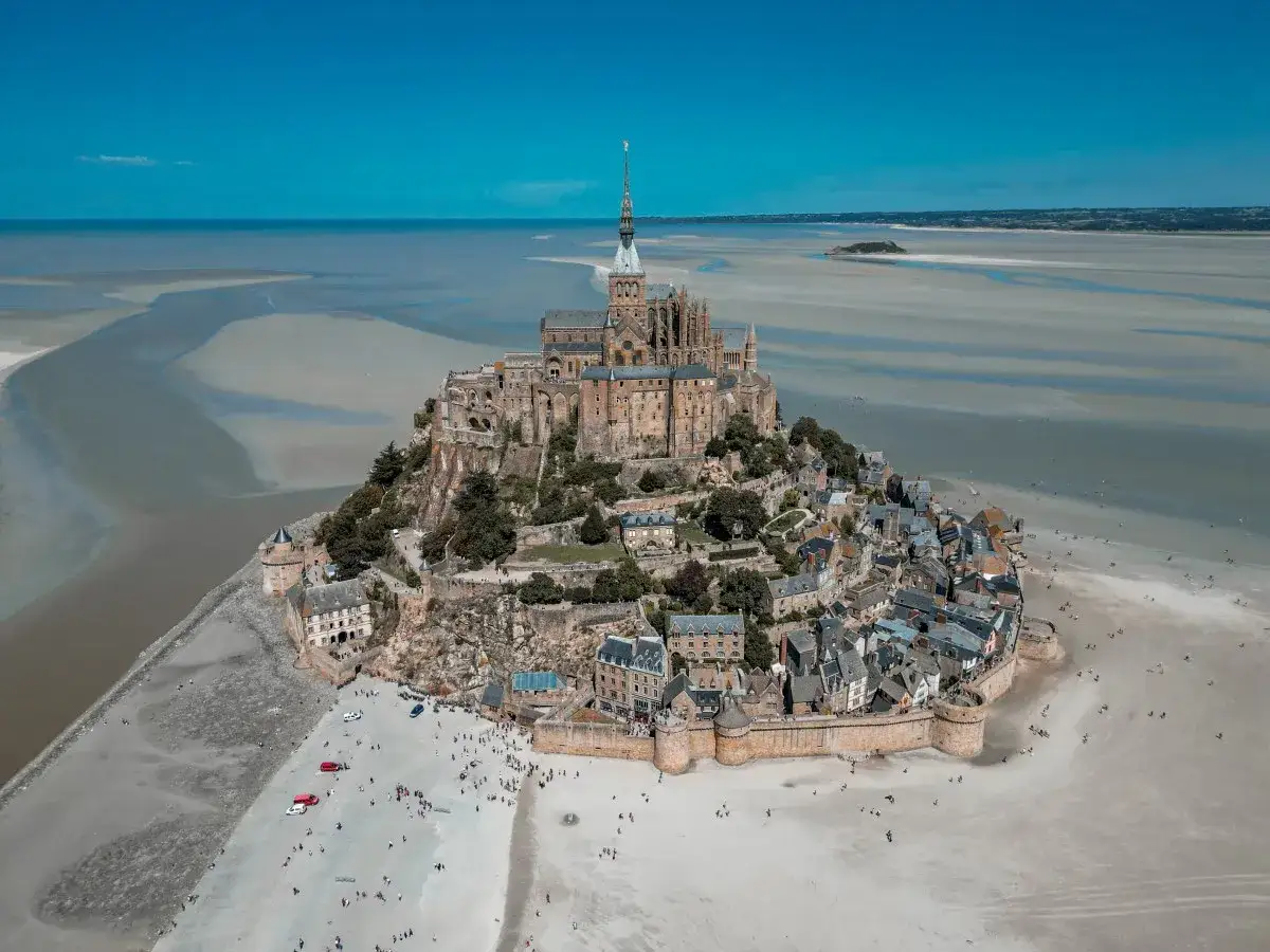 Normandia atrakcje - 10 miejsc, które musisz zobaczyć w tym regionie