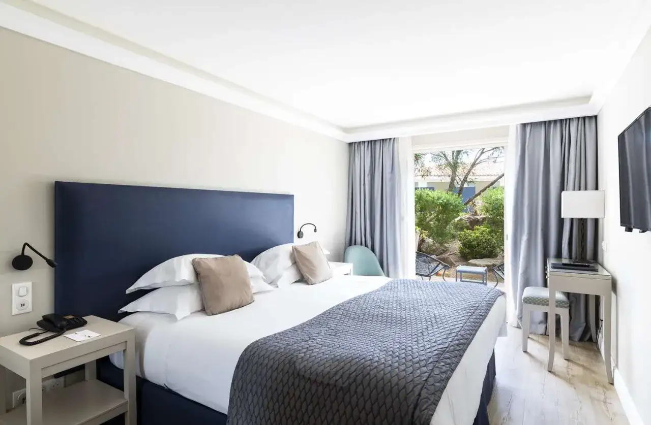 Hotel Best Western Ile Rousse - idealne miejsce na wymarzone wakacje